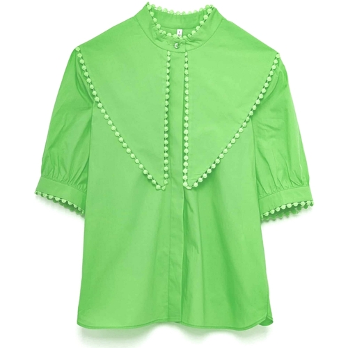 Vêtements Femme Chemises / Chemisiers Lumina L3112 Vert