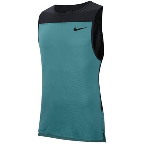 Vêtements Homme Débardeurs / T-shirts sans manche Nike AO1809 Vert