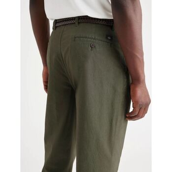 Dockers A7532 0003 - CHINO RELAXED TAPER-ARMY GREEN Vert