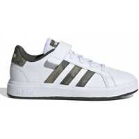 adidas outlet solenad hours of sunday store