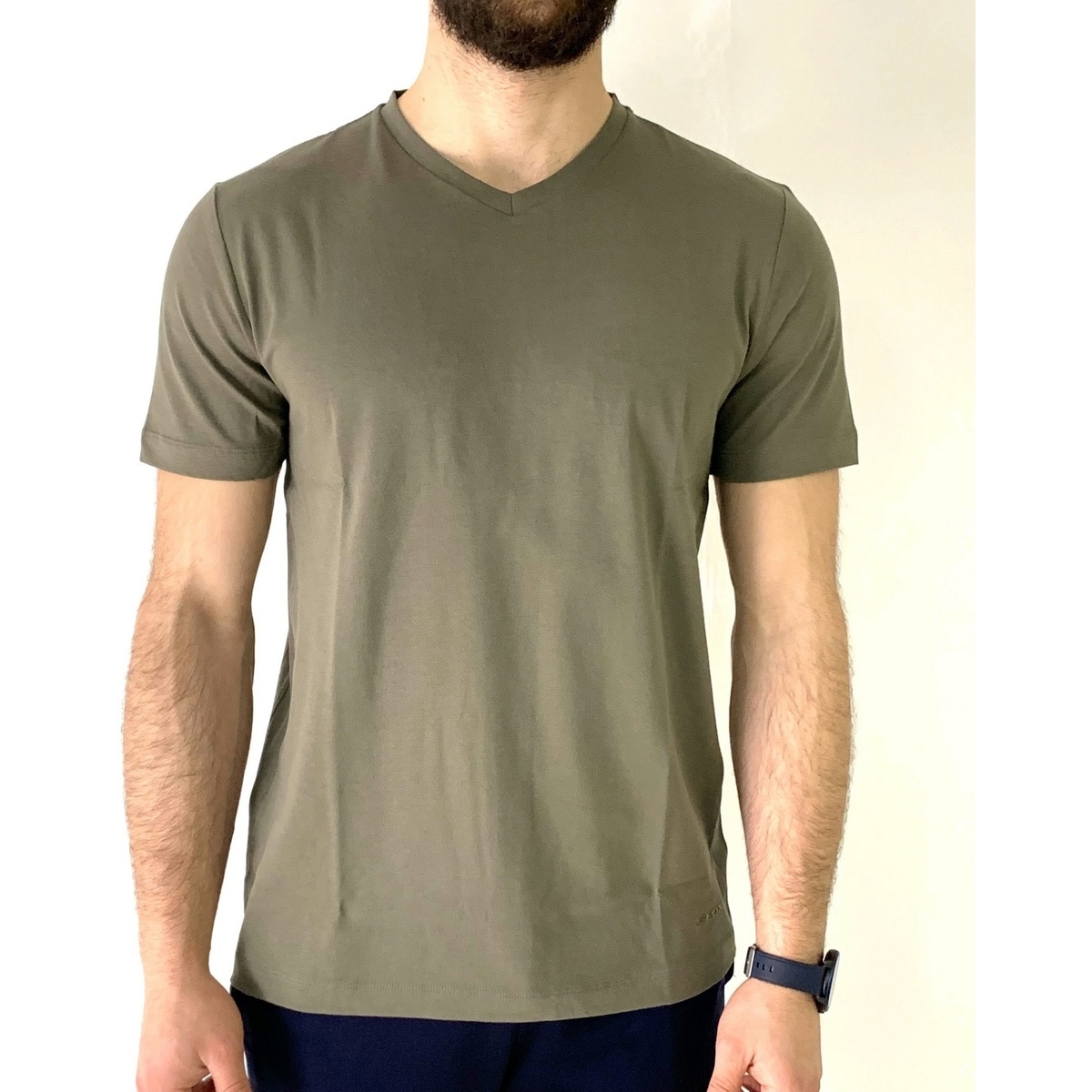 Vêtements Homme Débardeurs / T-shirts sans manche Geox M2510H-T2870 Vert