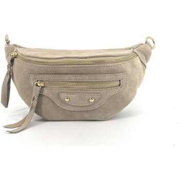 Sacs Femme Sacs banane Keep your daily essentials packed in style thanks to this backpack from LOUKA Beige