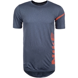 Vêtements Homme T-shirts manches courtes Nike 889629 Bleu