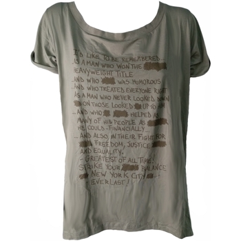 Vêtements Femme T-shirts manches courtes Everlast 16W534J03A Marron