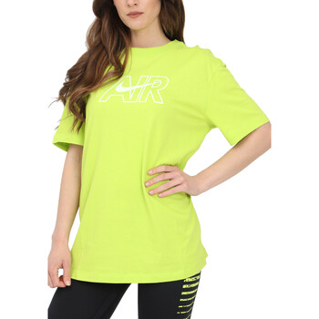 Vêtements Femme T-shirts manches courtes Nike DN5800 Jaune