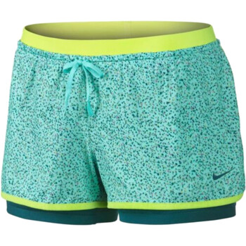 Vêtements Femme Shorts / Bermudas Nike 659400 Vert