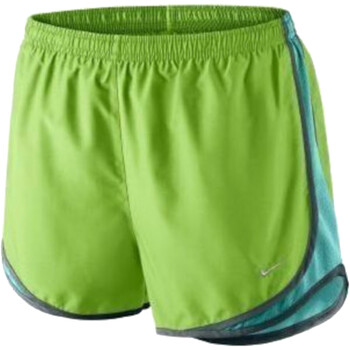 Vêtements Femme Shorts / Bermudas Nike 624278 Vert