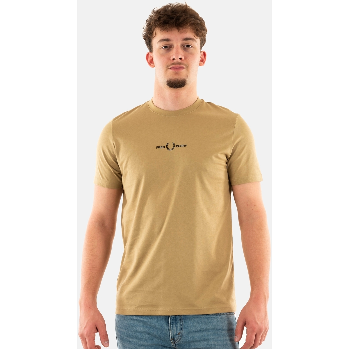 Vêtements Homme T-shirts manches courtes Fred Perry m4580 Beige
