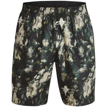 Vêtements Homme Shorts / Bermudas Under Armour Stretch 1361436-003 Vert