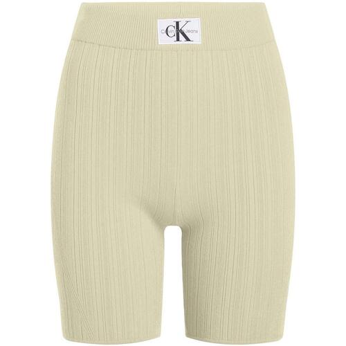 Vêtements Femme Shorts / Bermudas Calvin Klein Jeans  Vert