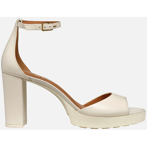 Chaussures Femme Walk & Fly Geox D WALK PLEASURE 85S Blanc