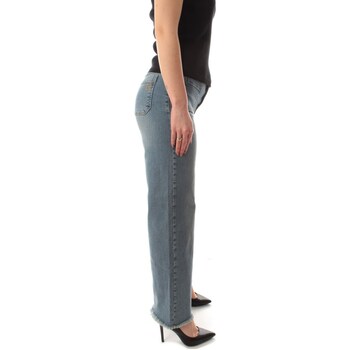 if you want jeans that slim your mid section and contour your curves