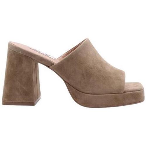 Chaussures Femme Tops / Blouses Bibi Lou 621P30 Taupe 