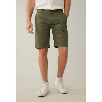 Vêtements Homme Shorts Mom / Bermudas Deeluxe Short VARTY Vert