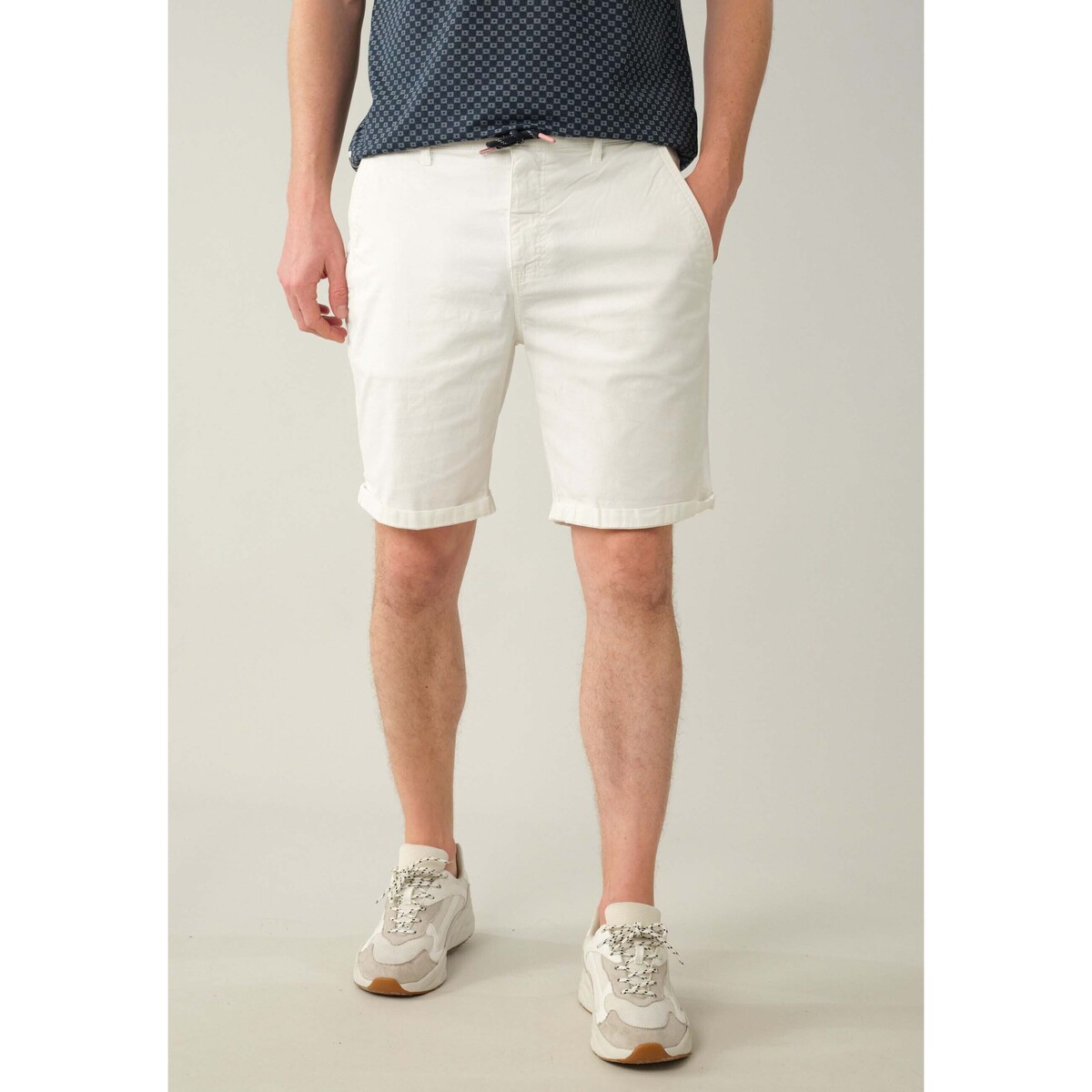 Vêtements Homme Shorts / Bermudas Deeluxe Short MATHY Blanc