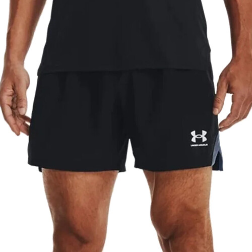 Vêtements Homme Shorts / Bermudas Under sportstyle ARMOUR 1373303-002 Noir