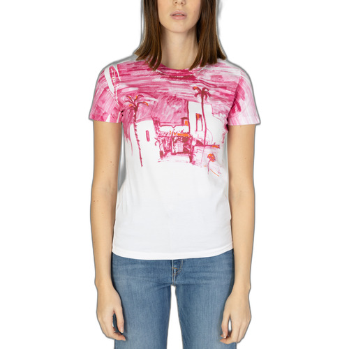 Vêtements Femme T-shirts manches courtes Desigual 24SWTK69 Rose