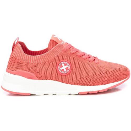 Chaussures Femme Baskets mode Xti 14286901 Rouge