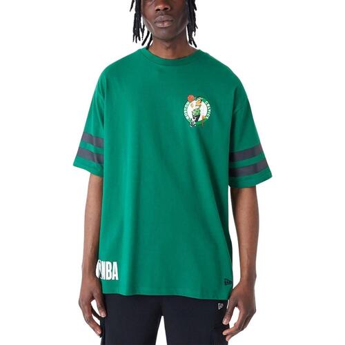 Vêtements T-shirts perforated manches courtes New-Era  Vert