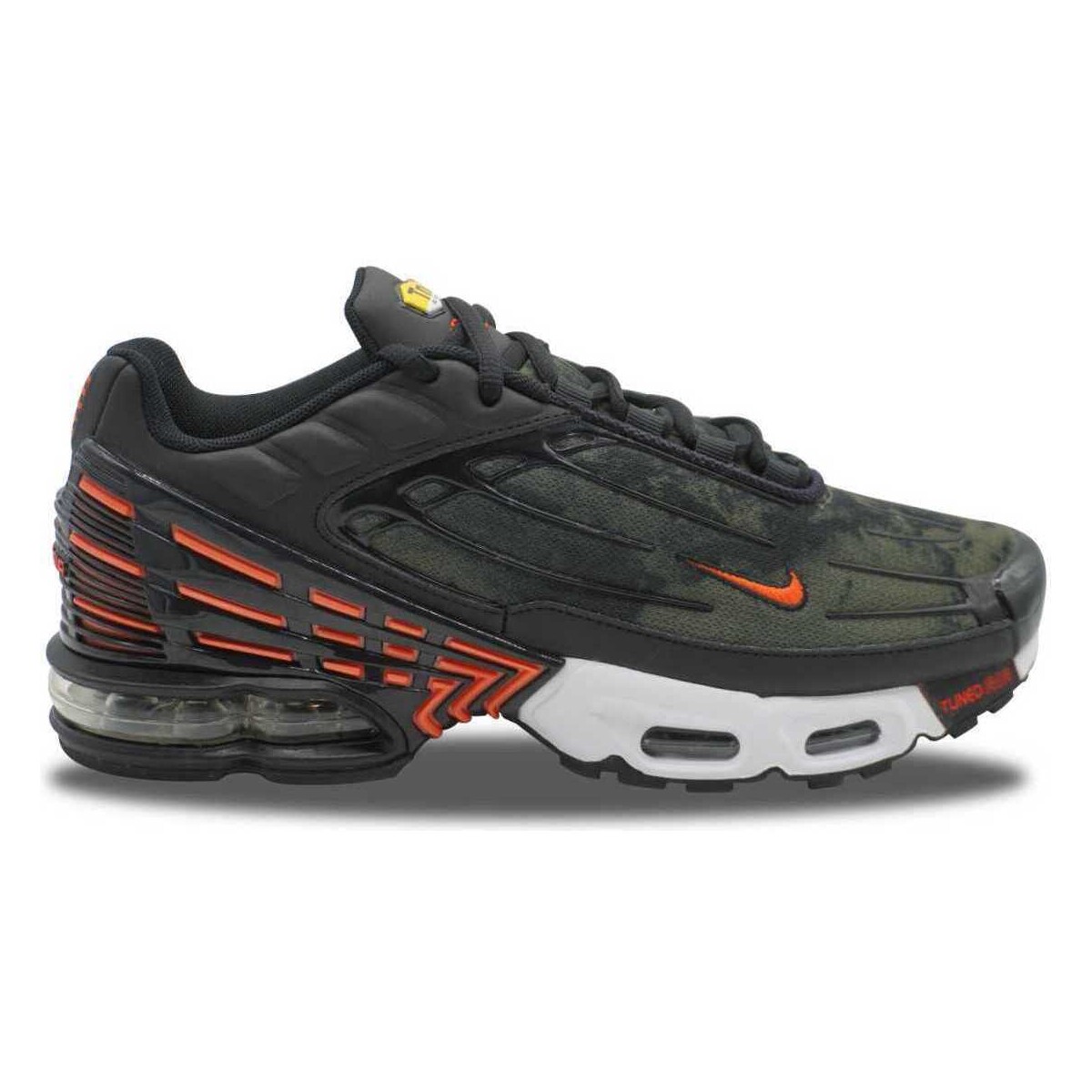 Chaussures Homme Baskets basses Nike Air Max Plus III Camouflage Noir