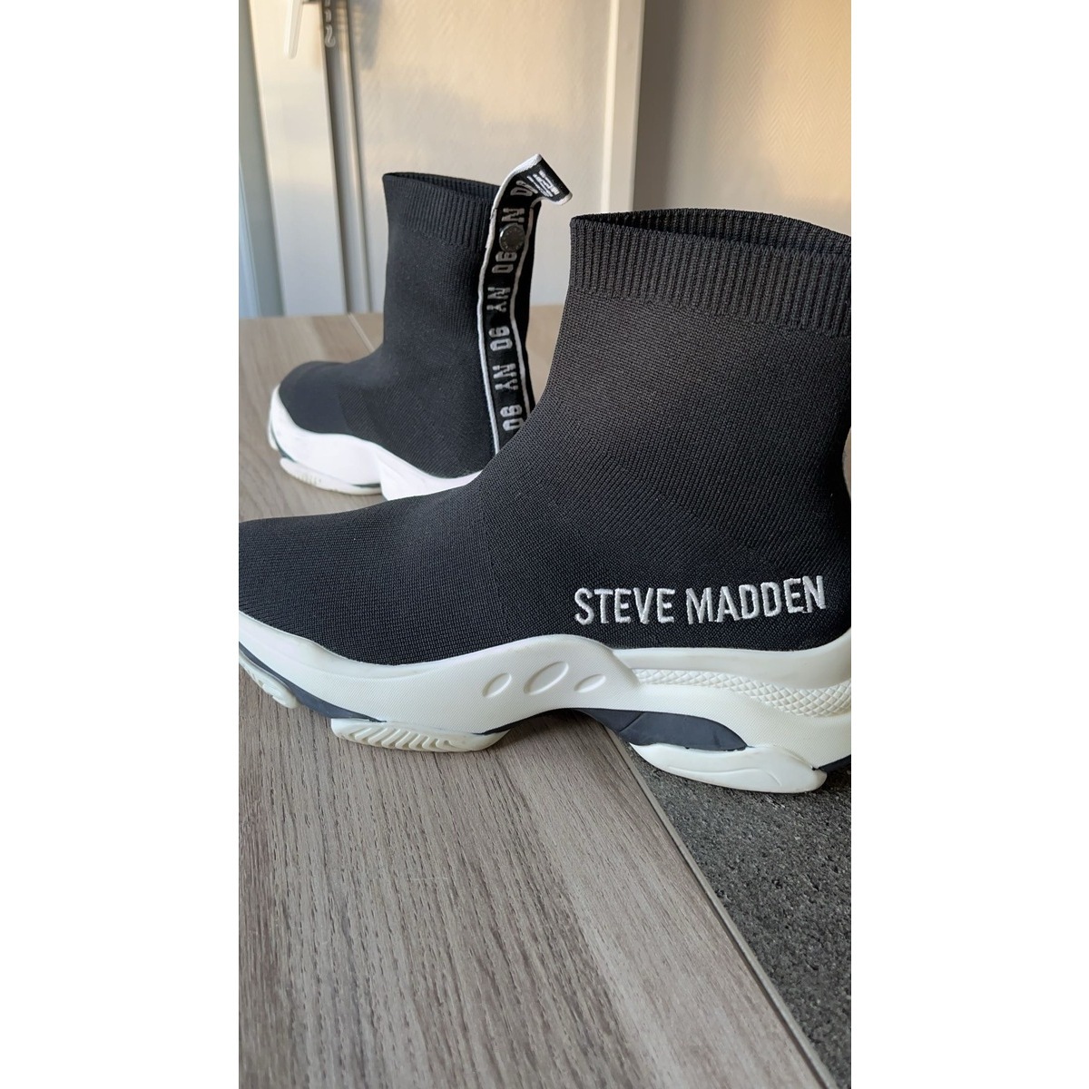 Chaussures Femme Baskets montantes Steve Madden Basket Steve madden Noir