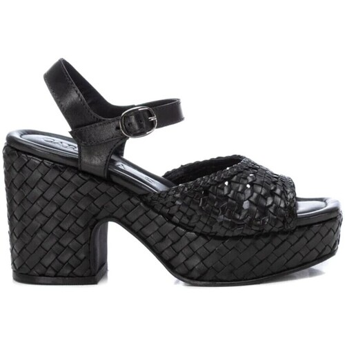 Chaussures Femme La sélection preppy Carmela Sandalias  en color negro para Noir
