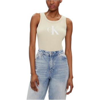 Vêtements Femme T-shirts manches courtes Calvin Klein Jeans  Vert