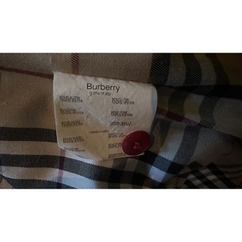 Burberry Veste matelassée rouge burberry taille 42 Rouge