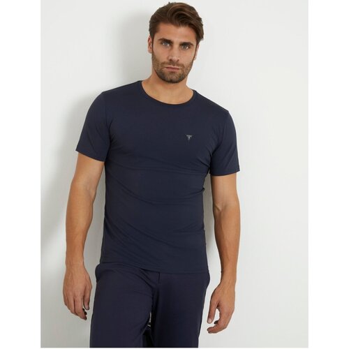 Vêtements Homme T-shirts manches courtes Guess M3YI45 KBS60 Bleu