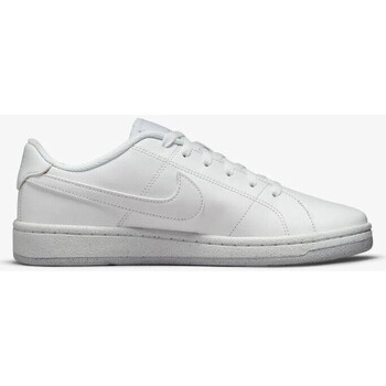 Chaussures Femme Baskets mode Nike Appear DH3159 COURT ROYALE 2 BETTER ESSENTIA Blanc