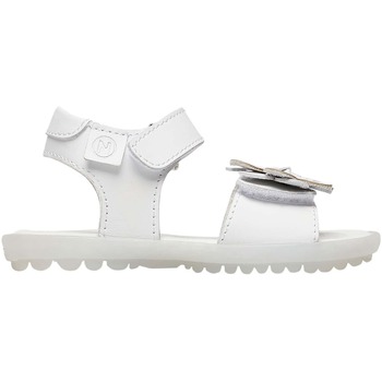Chaussures Fille Bons baisers de Naturino Sandales en cuir avec fleurs appliquées BEGONIA 2 Blanc