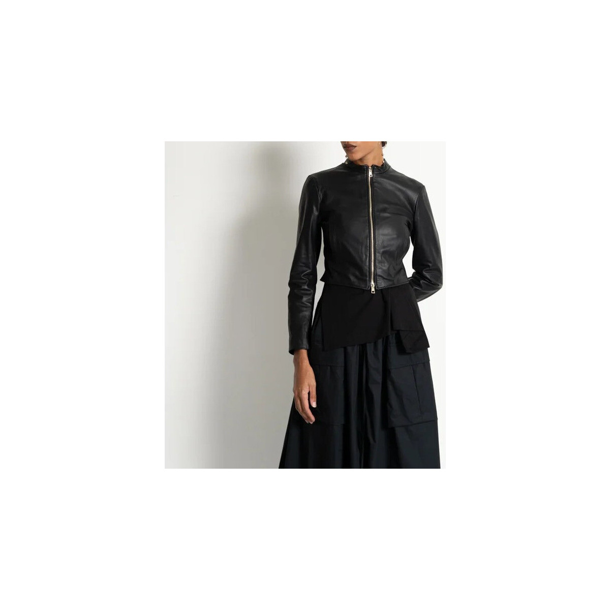 Vêtements Femme Vestes / Blazers Kaos Collezioni GIACCA CORTA SLIM FIT IN VERA PELLE Art. QP1SF001 