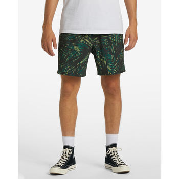 Vêtements Homme Shorts drei / Bermudas Billabong Surftrek Vert