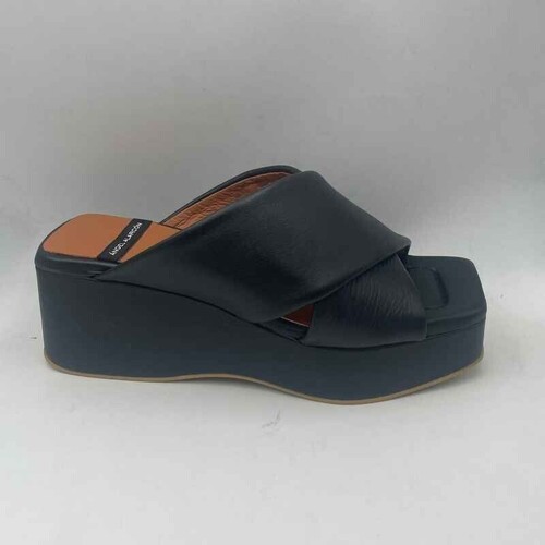 Chaussures Femme Baskets mode Angel Alarcon MULE COMPENSEE E23 Noir