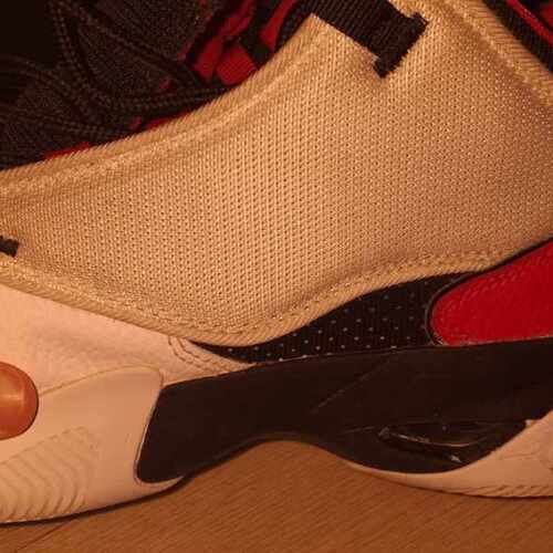 Chaussures Homme Basketball Jordan Junior Jordan aura 4 max Blanc