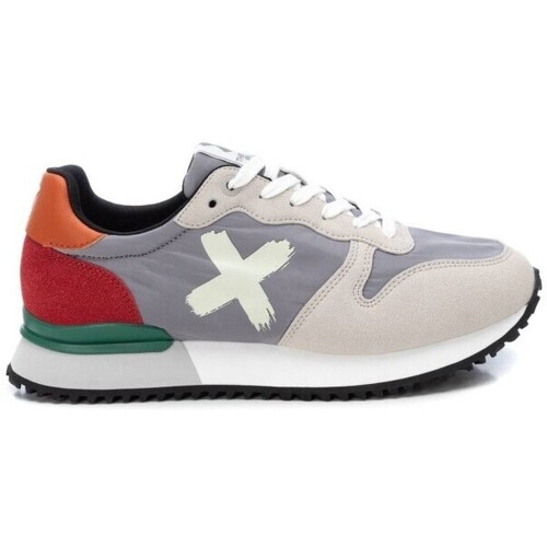 Chaussures Homme Baskets mode Xti  Multicolore