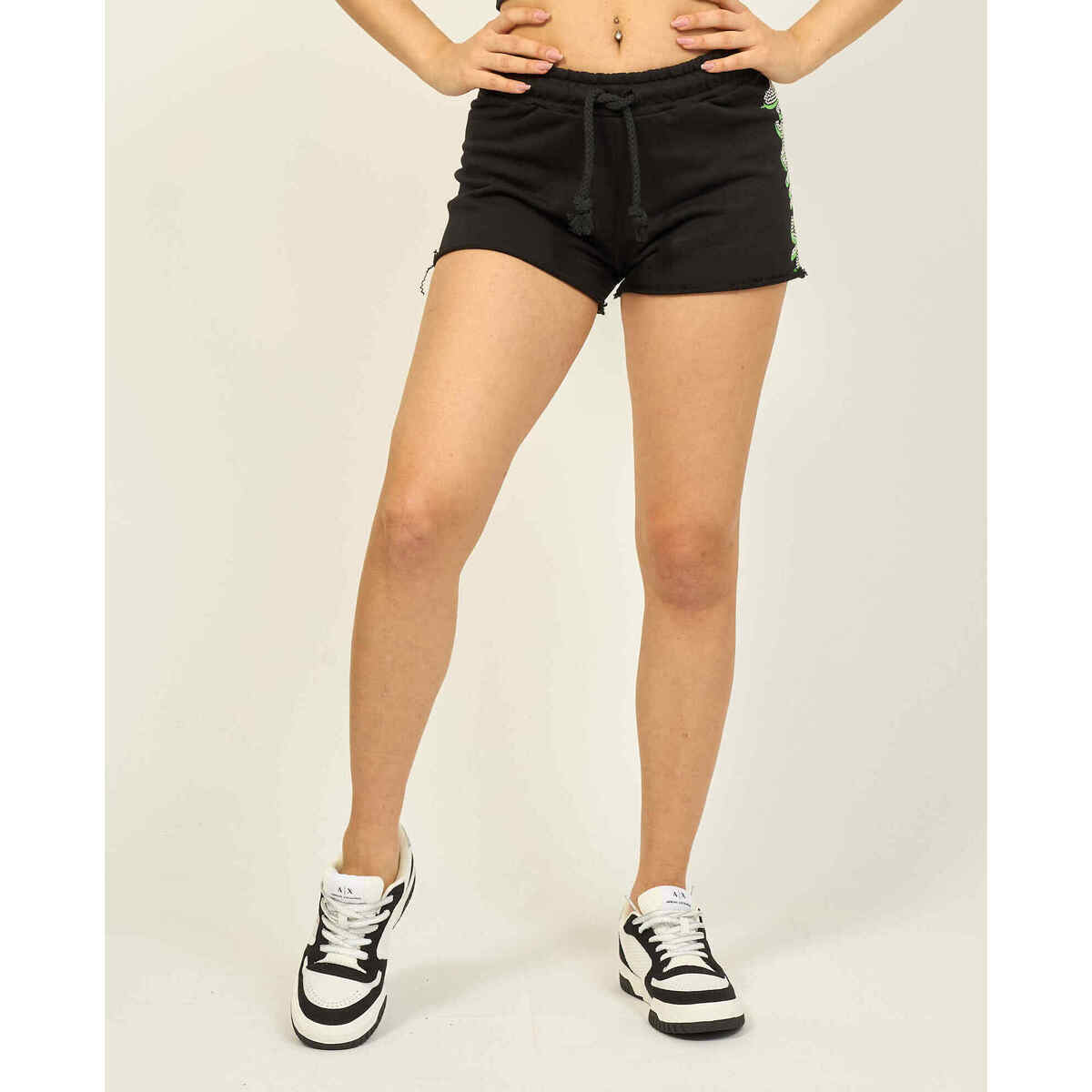 Vêtements Femme Shorts / Bermudas Disclaimer short de sport en coton avec logo Noir