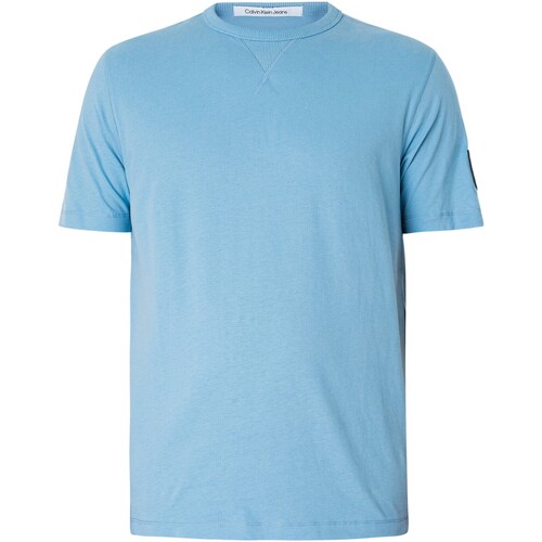 Vêtements Homme Zebra Hooded Sweatshirt Calvin Klein Jeans T-shirt régulier avec insigne Bleu