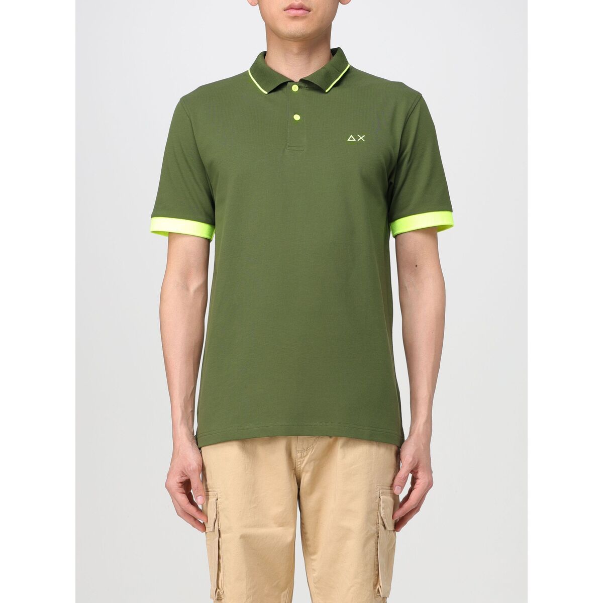 Vêtements Homme T-shirts & Polos Sun68 A34120 37 Vert