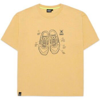 Vêtements Homme Pantoufles / Chaussons Munich T-shirt sneakers 2507227 Yellow Jaune