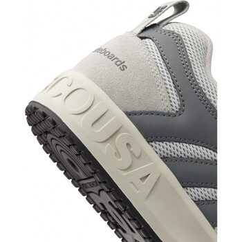 zapatillas de running trail constitución fuerte distancias cortas grises