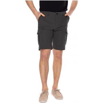 Vêtements Homme Pantalons T-shirts & Poloscci Designs REVO CARGO SHORT PANT Vert