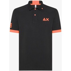 The ® Nial Short Sleeve Polo in Custom Fit Shirt keeps it fashionable