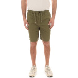 Vêtements Homme Shorts / Bermudas Sun68 B34107 Vert