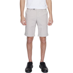 Vêtements Homme Shorts / Bermudas Alviero Martini U 4628 UE92 Beige
