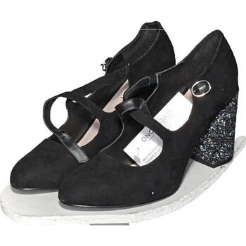 Chaussures Femme Escarpins Mademoiselle R paire d'escarpins  41 Noir Noir