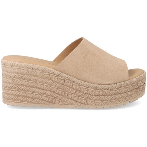 Chaussures Femme Pantoufles / Chaussons Vale In  Beige