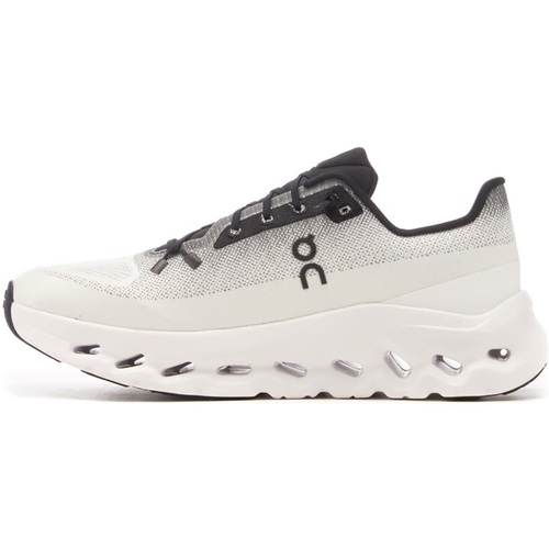 Chaussures media Baskets mode On Running 3ME10101430 Blanc