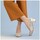 Chaussures Femme Escarpins Pitillos Zapatos de salón de mujer con piel picada y tacón medio DOR Doré
