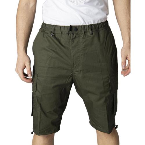 Vêtements Homme Shorts / Bermudas Antony Morato CARROT FIT MMSH00174-FA900125 Vert